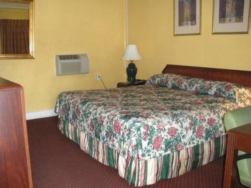 Budget Inn Of Абердин Экстерьер фото